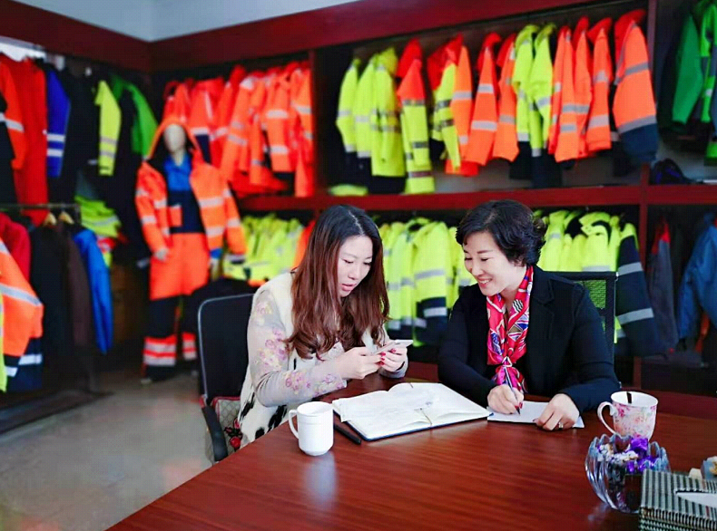 奉獻(xiàn)，讓事業(yè)更精彩！